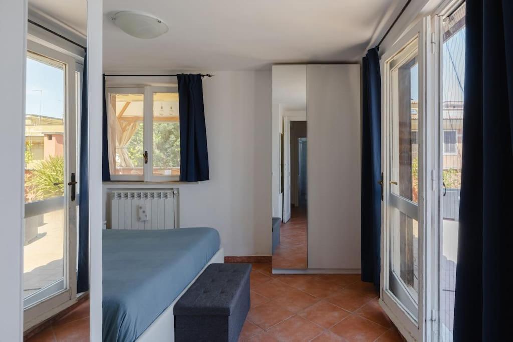 Penthouse With Jacuzzi On Private Terrace In Trastevere Рим Екстериор снимка