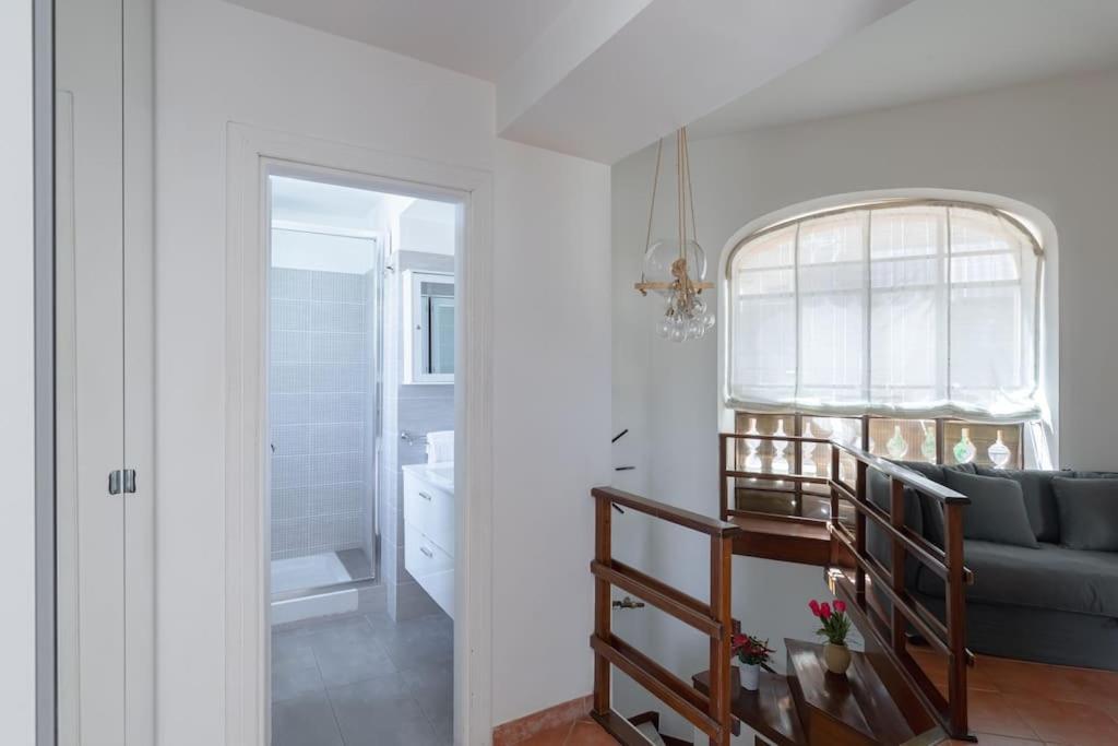 Penthouse With Jacuzzi On Private Terrace In Trastevere Рим Екстериор снимка